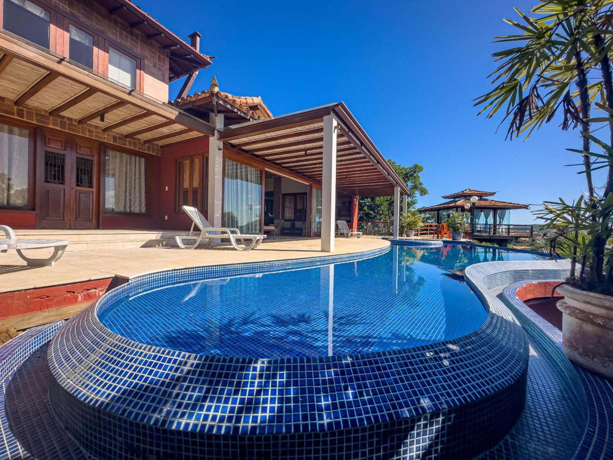 Cliffside Boutique Hotel 4*