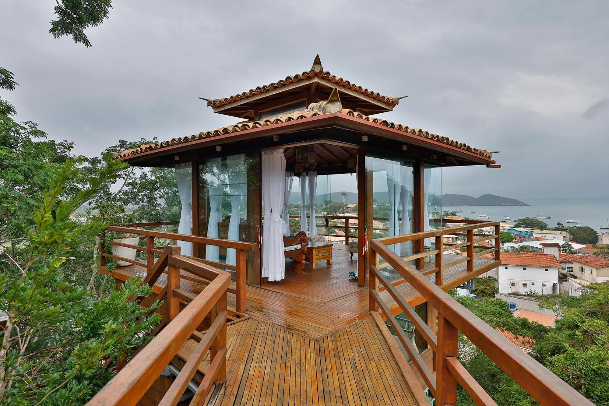 Cliffside Boutique Hotel 4*