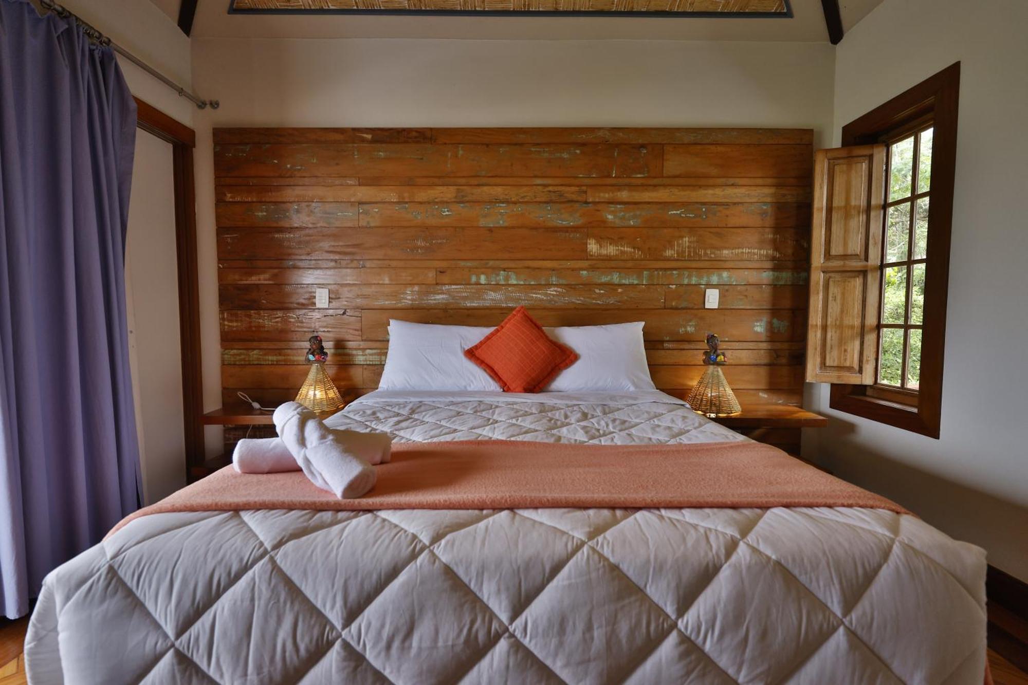Cliffside Boutique 4* Búzios